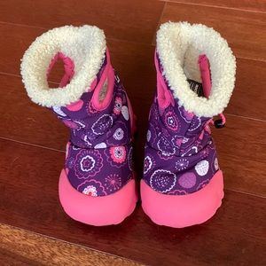 Baby Bog winter boots barely worn